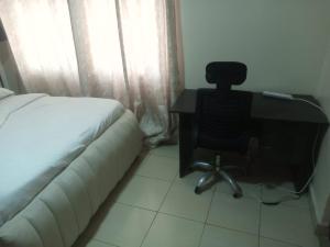 Road View 2BR Master En-Suite Carrefour & Dining