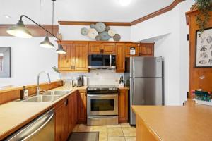 Le Plateau Ski Inout W 3bdrs W Pool Access