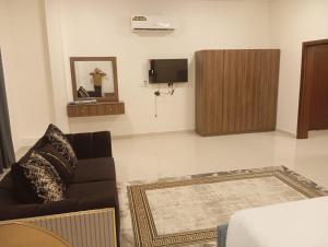 GOLD CHAiR - GREAT HOTEL IN SALALAH