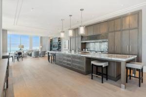 Apartment Large Living 360 views