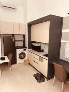 The Luxe Colony infinitum klcc by Rose Garden