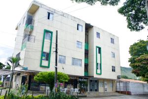 Tranquilo y moderno apartamento en Vipasa, Norte Cali