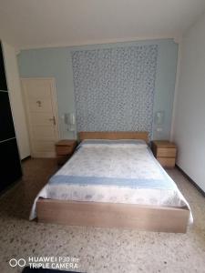 Casa Vacanza Elena sulla sponda piemontese del Lago Maggiore, Paradiso per bambini, con ampio giardino, posteggio privato, aria condizionata, animali ammessi
