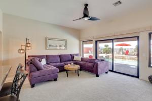 2 Mi to Lake Havasu! Mtn-View Poolside Paradise