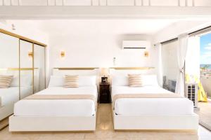 Ilikai Luxury Suites 1-Bd Ocean View w Free Parking and Car Included with 6 nights ILK-937 by KBM