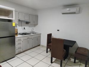 Departamento Amueblado cerca del imss 14