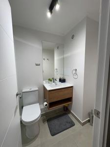 Nuevo y Hermoso Departamento frente al rio