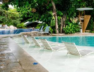 Tambuli Seaside Living Pad seaview