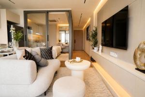 The Aqua condo by Boat Pattana