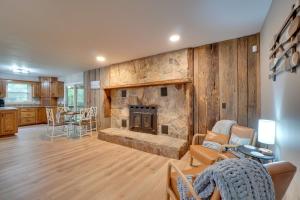 Fire Pit & Lake Access! Crossville Group Escape