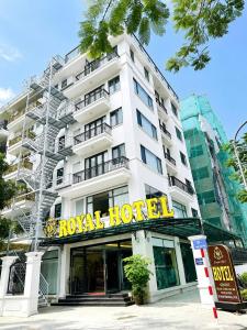 Royal Hotel Lâm Hạ