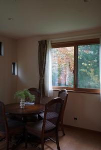 Entire Home Myoko Ski base Nagano 1 min walk to Lake Nojiri SUP inc