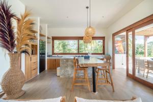 Villa Perrys 3BDR with Pool and Views