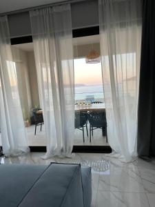 Luxury Sunset Villa with Private Pool & Sea Views