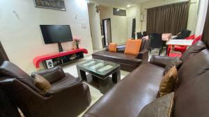 Casa Greenwood Pure Veg Villa With Common Pool