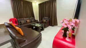 Casa Greenwood Pure Veg Villa With Common Pool