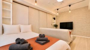 Oshiage 4min walk, Asakusa 3min, Ueno10min, FreeWi-Fi