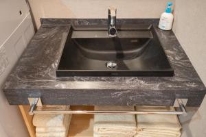 青葉邸-ASAHI 2 Min Walk to Nishikujo Subway 100sqm 4BR Residence near USJ
