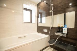 青葉邸-ASAHI 2 Min Walk to Nishikujo Subway 100sqm 4BR Residence near USJ