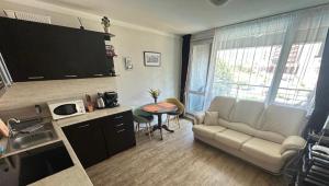 Apartment Sunny Beach Plaza 100 m sea