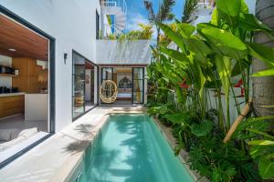 Savani - 3BR Chic Villa in Cemagi, Pool & Rooftop