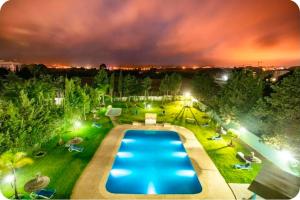 The Pool Lookout