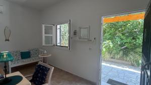 Theodora Apartment Kantouni Beach
