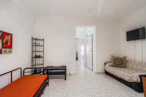Maltepe Apartment by RentalsPro - Kallithea Halkidiki