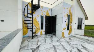 3BHK Pool Villa 20 Min From Mahakal Mandir