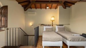 VILLA LA MONARCA 16, Emma Villas