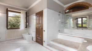 VILLA LA MONARCA 16, Emma Villas