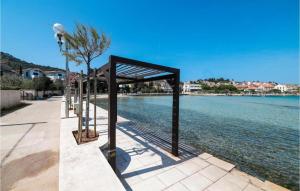 Beautiful Apartment In Preko With Wifi