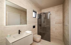 Beautiful Apartment In Preko With Wifi