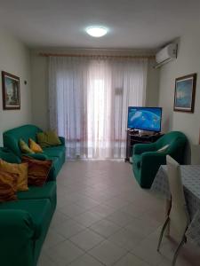 Gonis Apartments