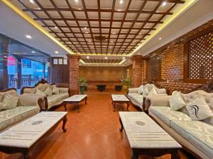 Shine Boutique Hotel