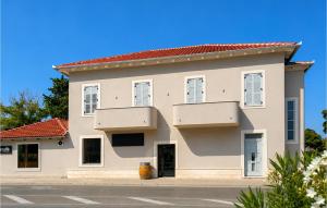 Awesome Apartment In Zadar With House Sea View