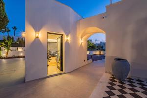 NEW! Villa Nostra- Luxury Villa, Tennis court, Gym, Swimming Pool, Jacuzzi by Dream Villas Albufeira