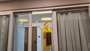 Luxury Gurgaon Stay 3BHK Near Aravali Hills