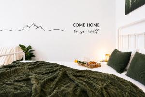ELLE Collection - The Alpine Edit