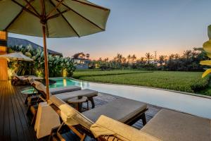 Villa Tenang