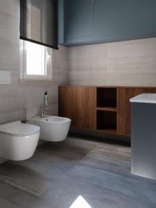 Fills Luxury Design Apartments 100m from the Beach