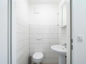 Comfortable 1BR Apartment Near City Center