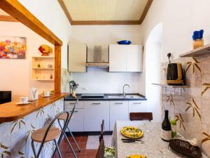 Apartment Oliver by Interhome