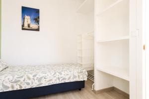 Apartment in Lisbons Lively City Centre