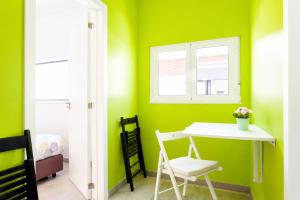 Apartment in Lisbons Lively City Centre