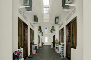 Hotel O Madina Homestay
