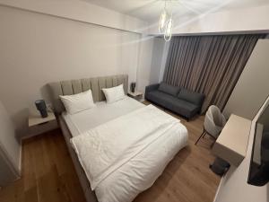 Struga Lake Suites