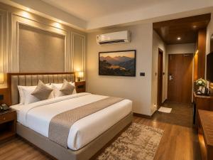 Tulip Tree Hotel
