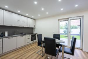 Iulia`s Apartments