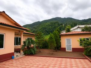 Le Petit Paradis Nepal, Jungle View Farmhouse